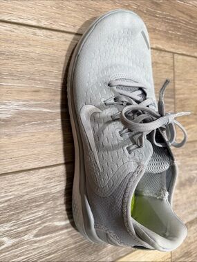 Nike Women’s Free RN